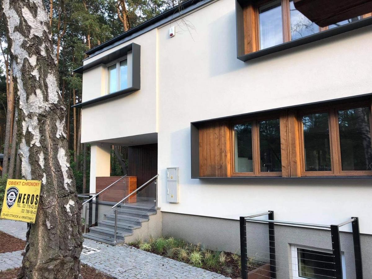 Luksusowa Willa Pod Lasem, Otwock - Shared Garden, Sauna, Wood Hot Tub! Hot Tub Seasonal! Exterior foto